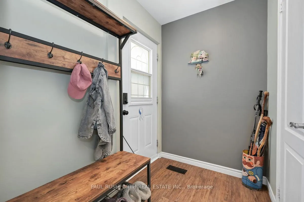 Photo 2 of 25 Seabrooke Drive, Ottawa, Kanata - Glencairn/Hazeldean — HOMEH