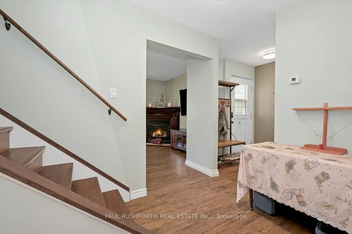 Photo 3 of 25 Seabrooke Drive, Ottawa, Kanata - Glencairn/Hazeldean — HOMEH