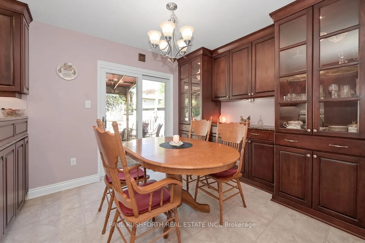 Photo 9 of 25 Seabrooke Drive, Ottawa, Kanata - Glencairn/Hazeldean — HOMEH