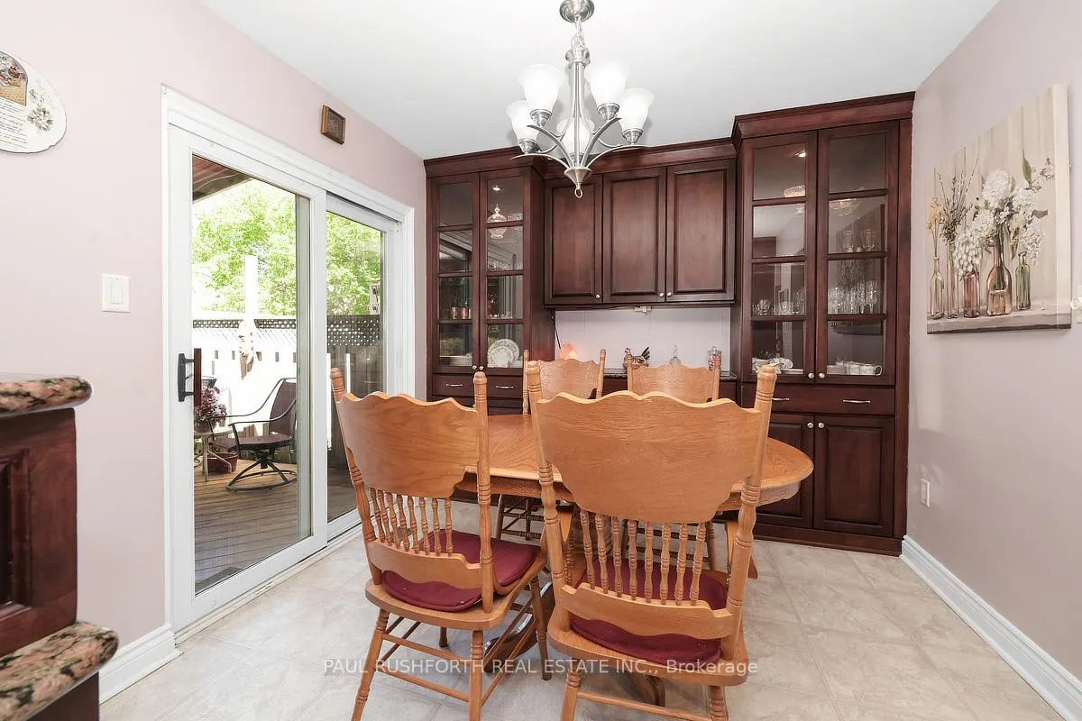 Photo 14 of 25 Seabrooke Drive, Ottawa, Kanata - Glencairn/Hazeldean — HOMEH