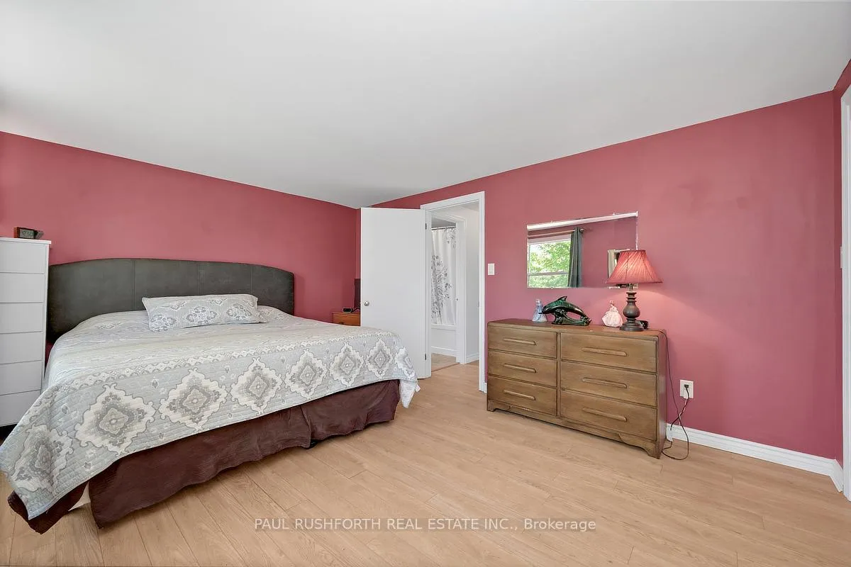 Photo 16 of 25 Seabrooke Drive, Ottawa, Kanata - Glencairn/Hazeldean — HOMEH