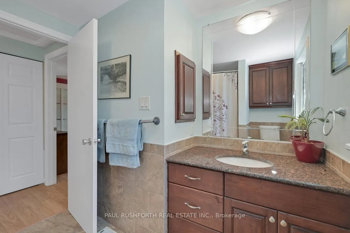 Photo 18 of 25 Seabrooke Drive, Ottawa, Kanata - Glencairn/Hazeldean — HOMEH