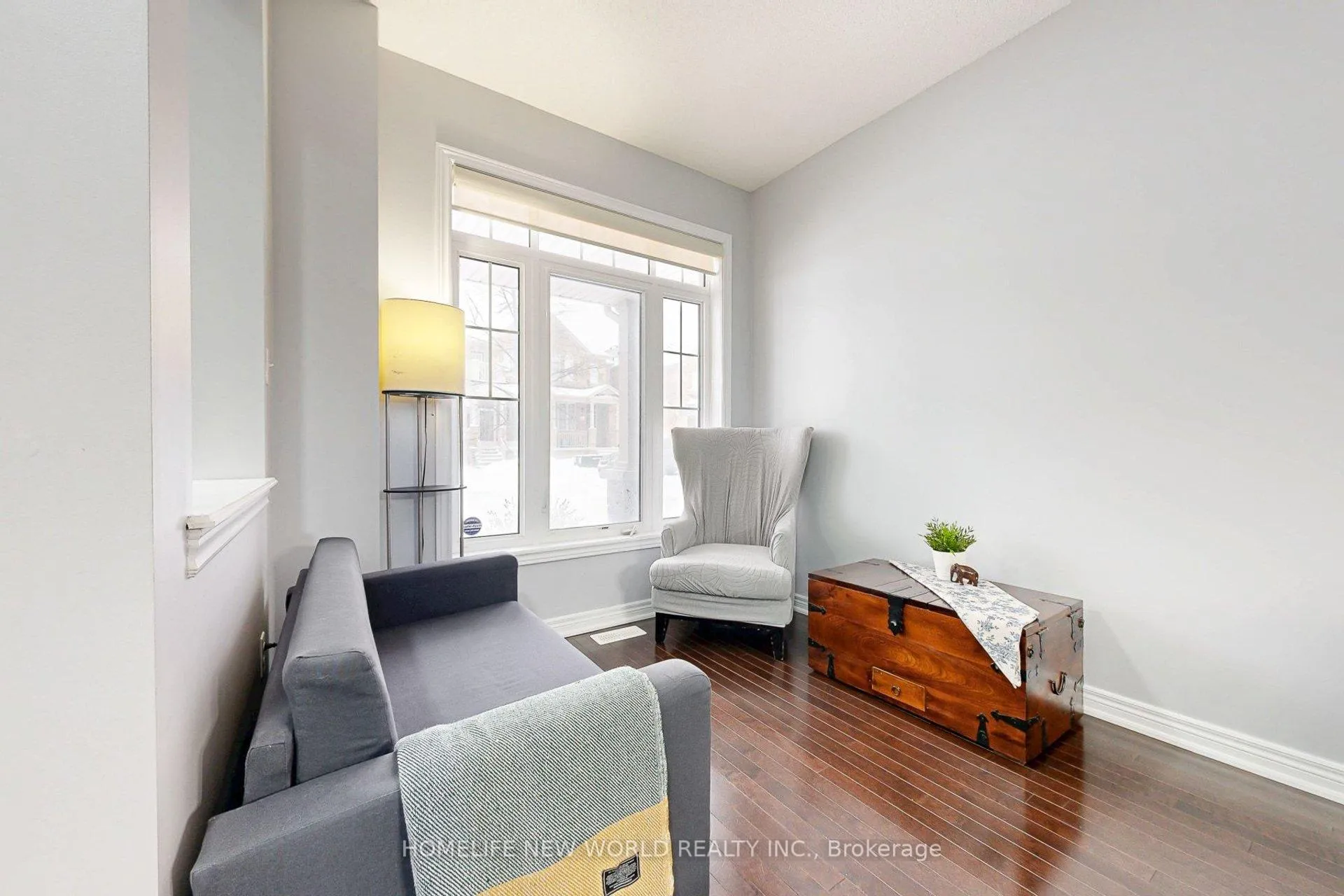Photo 3 of 15 Brock Avenue, Markham, Berczy — HOMEH