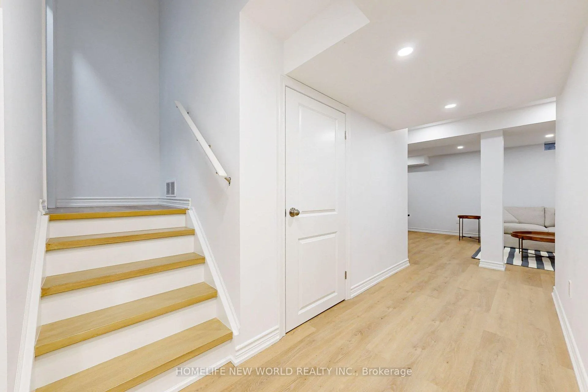 Photo 32 of 15 Brock Avenue, Markham, Berczy — HOMEH