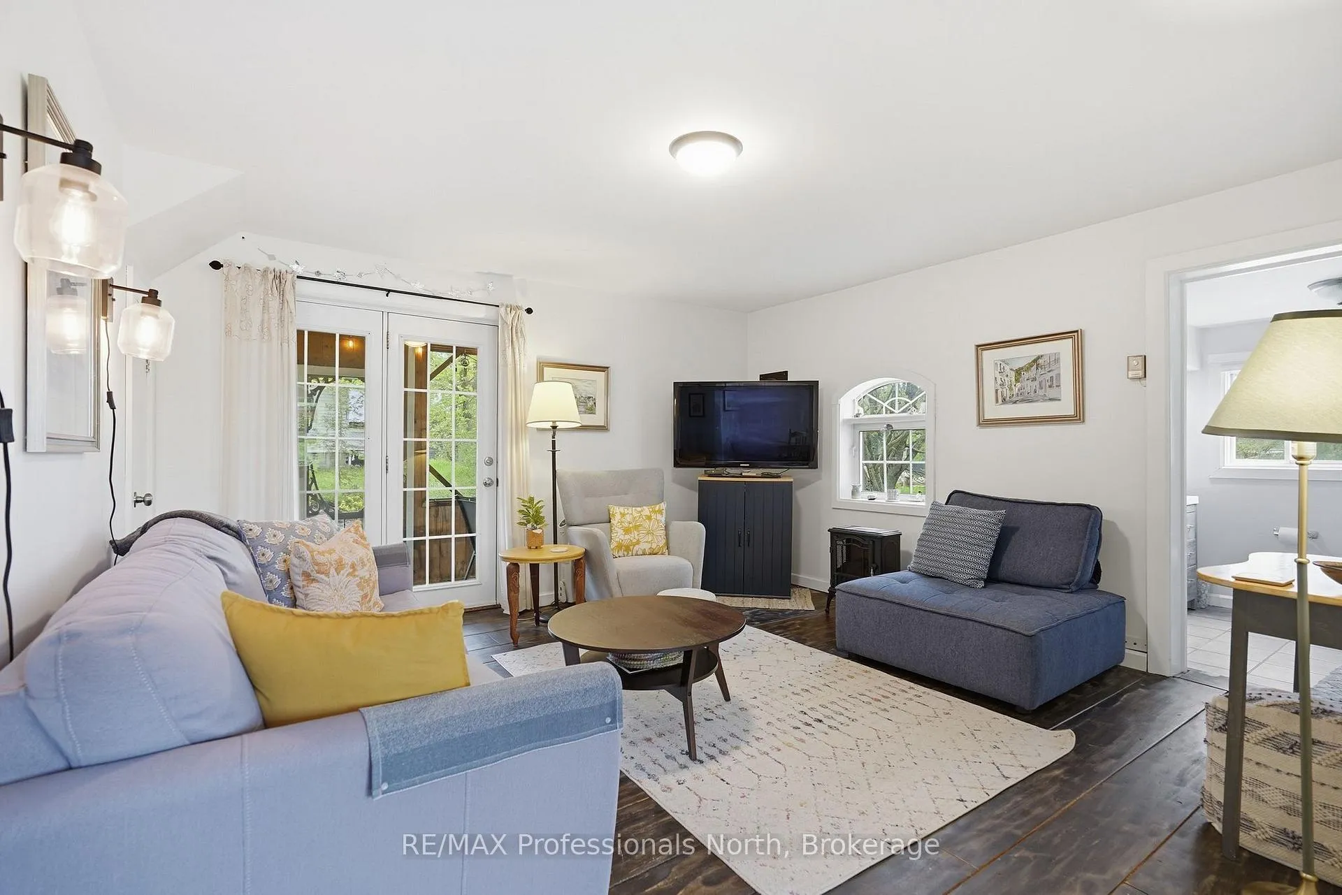 Photo 16 of 67 Young Street, Bracebridge, Macaulay — HOMEH
