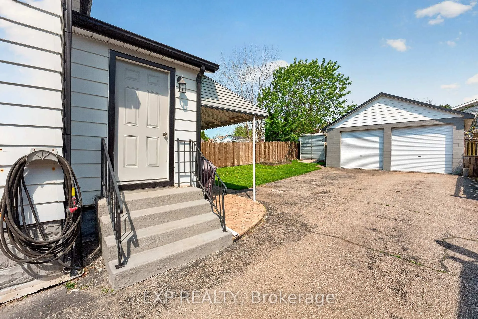 Photo 28 of 6441 Monroe Street, Niagara Falls, Dorchester — HOMEH