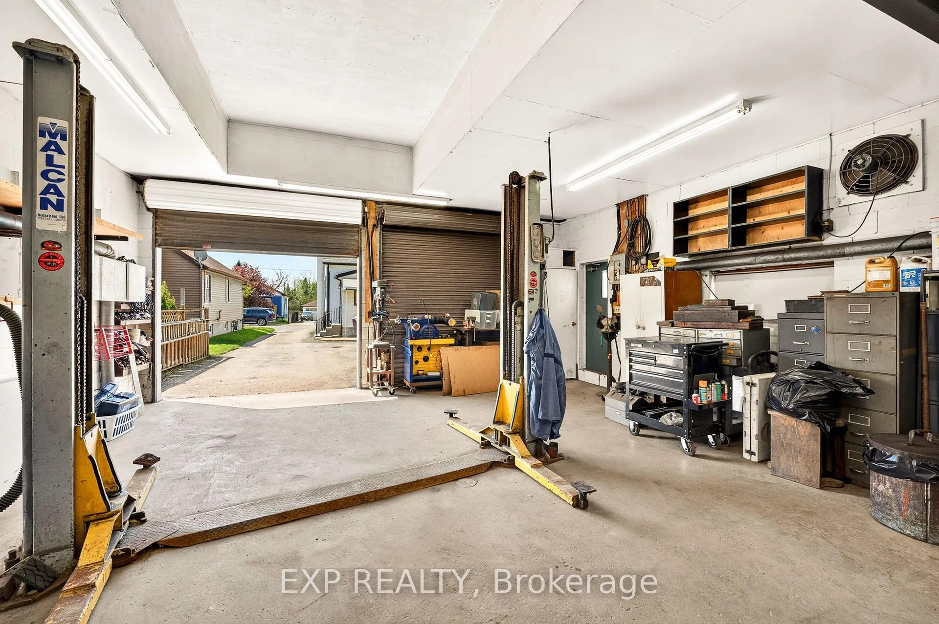 Photo 36 of 6441 Monroe Street, Niagara Falls, Dorchester — HOMEH