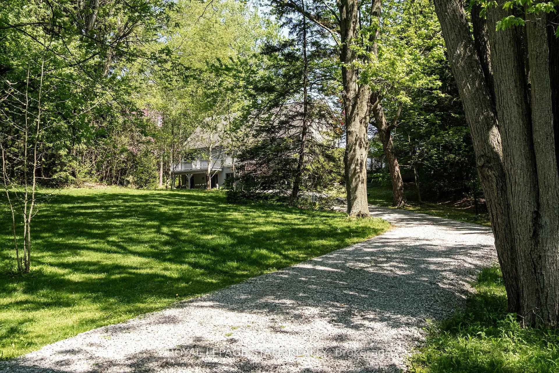 Photo 3 of 176 Weirs Lane, Hamilton, Greensville — HOMEH