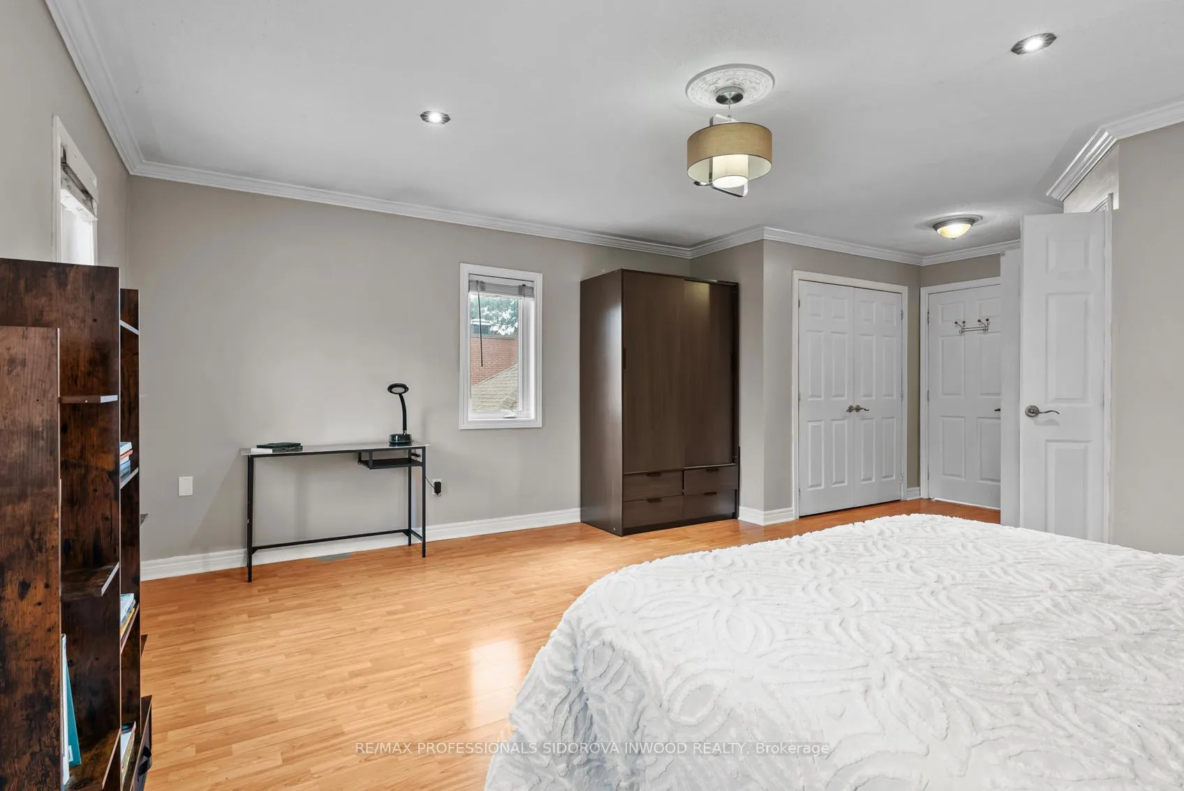 Photo 19 of 197 Lambton Avenue, Toronto, Rockcliffe-Smythe — HOMEH