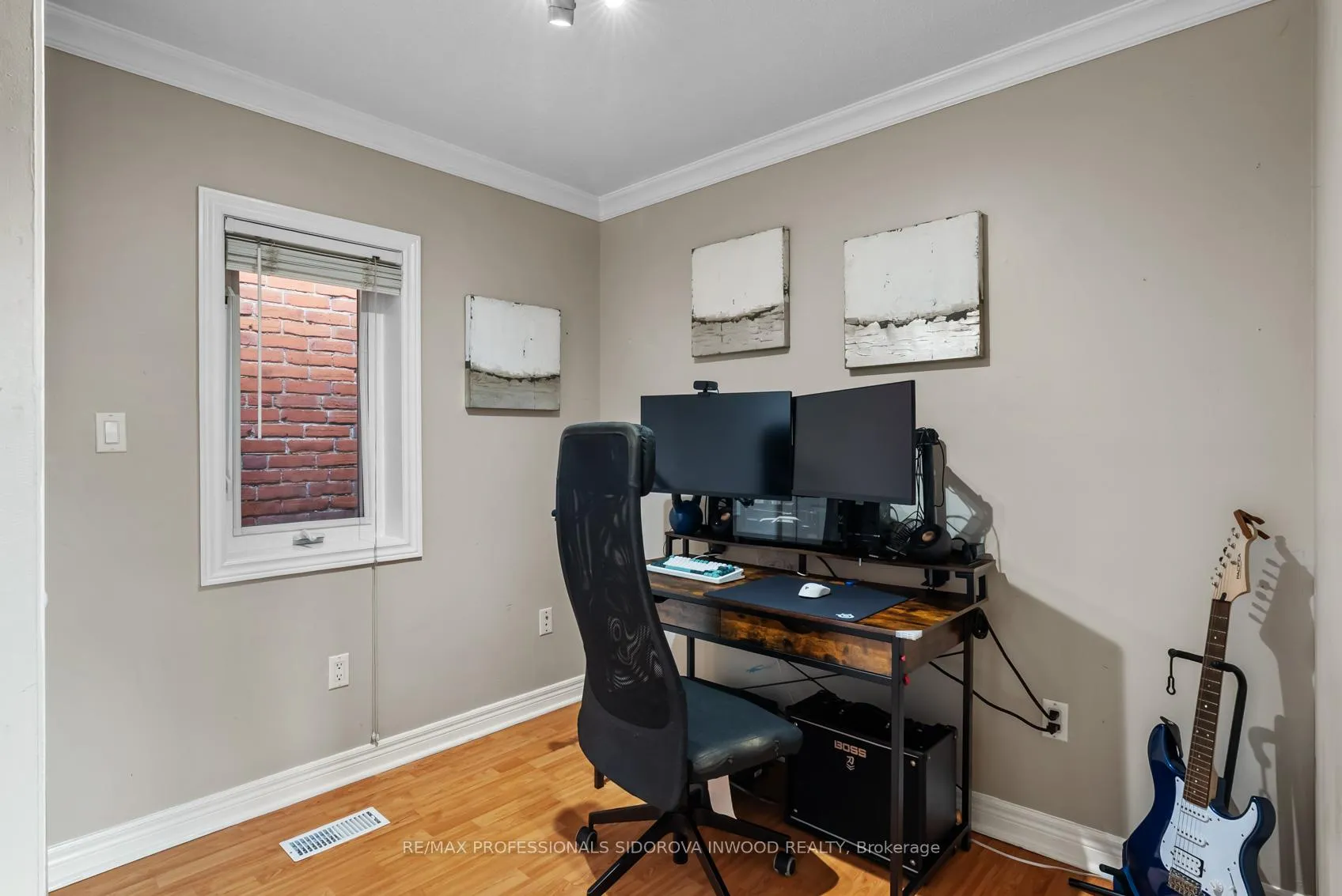 Photo 24 of 197 Lambton Avenue, Toronto, Rockcliffe-Smythe — HOMEH
