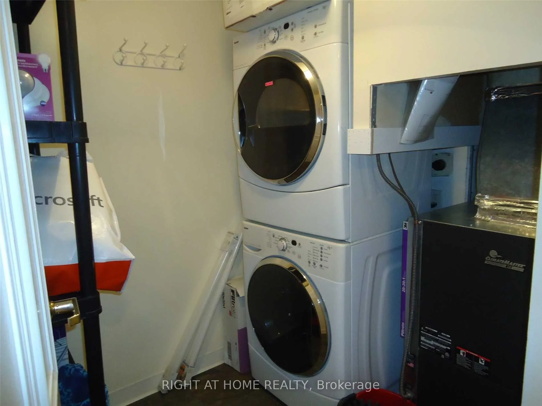 Photo 18 of Unit 405, 55 Wellesley Street E, Toronto, Church-Yonge Corridor — HOMEH