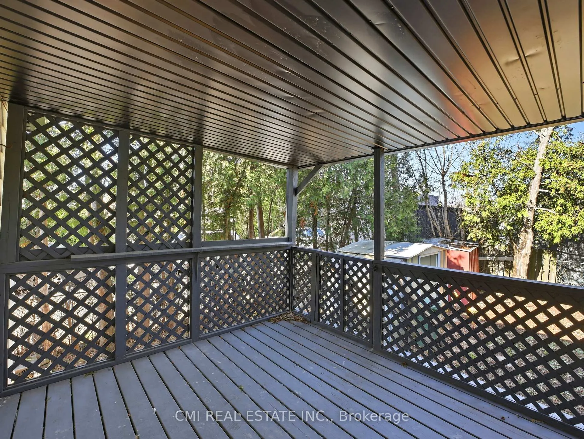 Photo 24 of 86 Adair Avenue S, Hamilton, Glenview — HOMEH