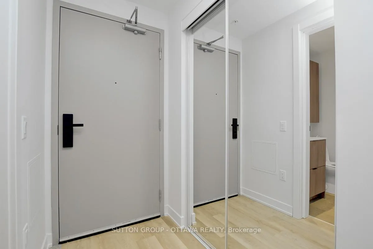 Photo 10 of Unit 1402, 400 Albert Street, Ottawa, Ottawa Centre — HOMEH