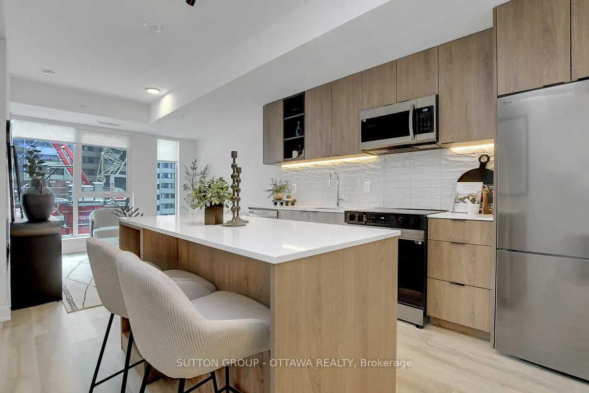 Photo 11 of Unit 1402, 400 Albert Street, Ottawa, Ottawa Centre — HOMEH