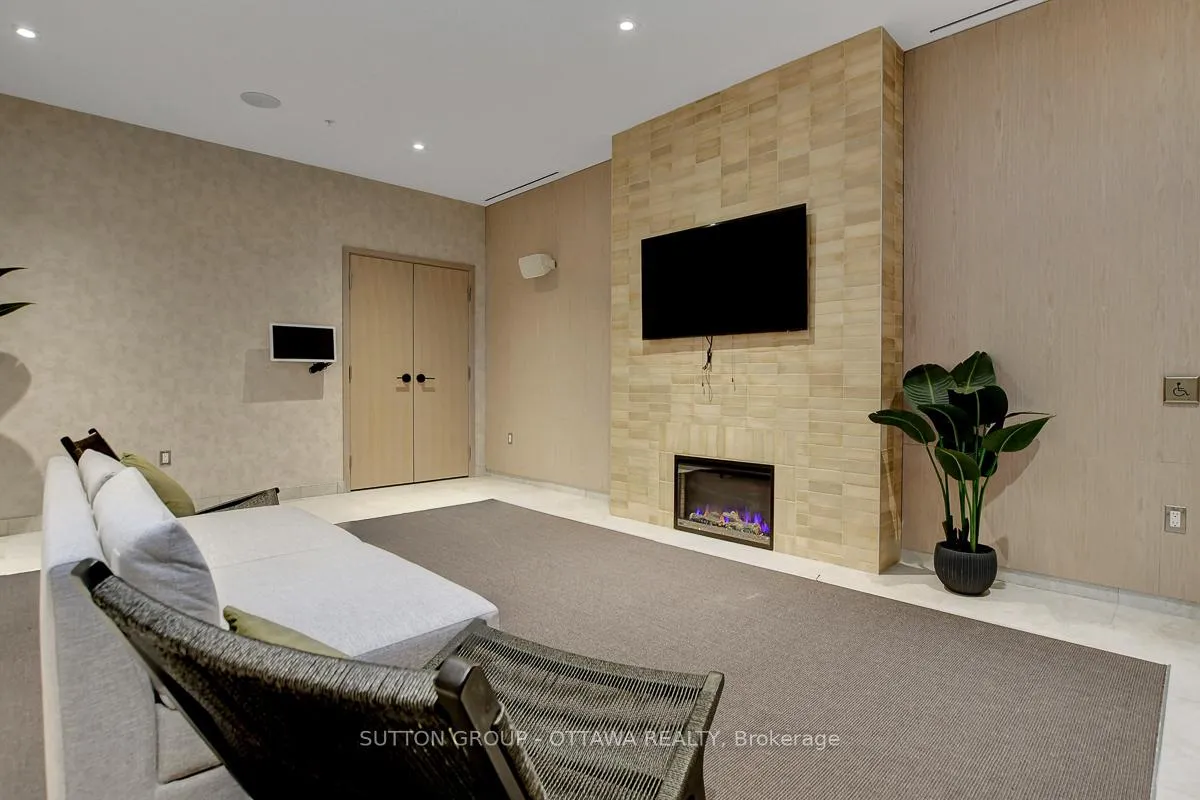 Photo 33 of Unit 1402, 400 Albert Street, Ottawa, Ottawa Centre — HOMEH
