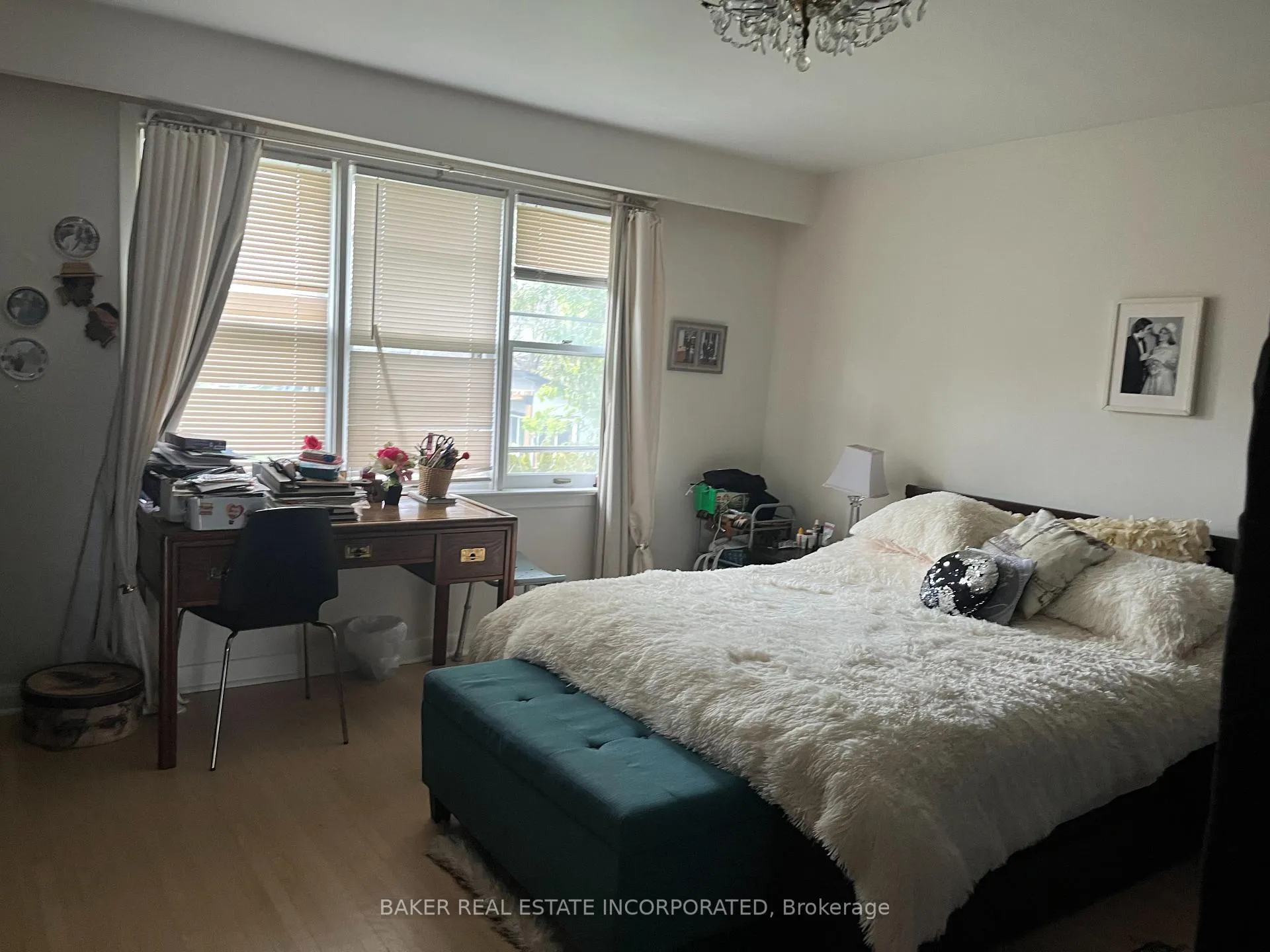 Photo 11 of 156 Cocksfield Avenue, North York, Bathurst Manor — HOMEH