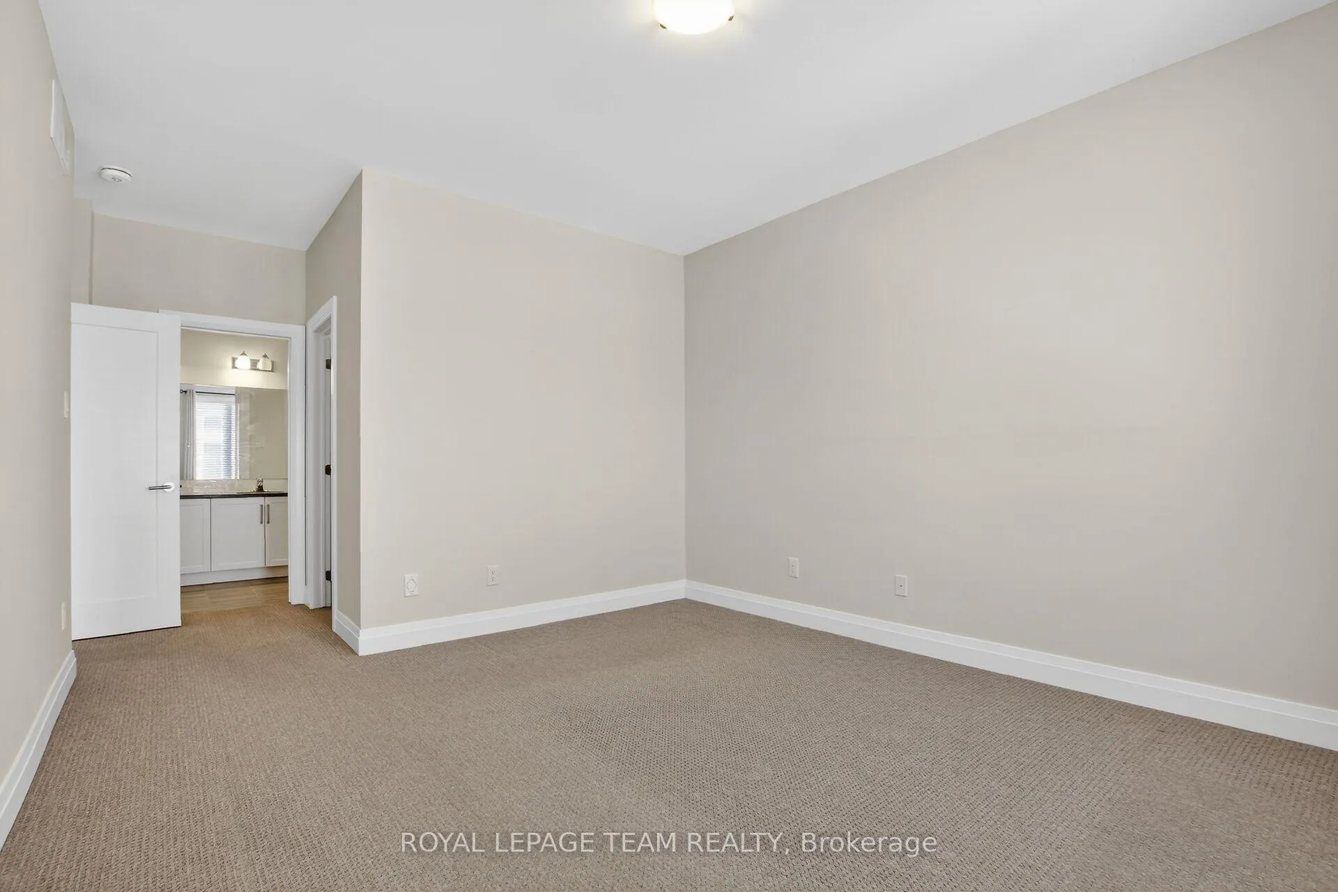 Photo 12 of 884 Artemis Circle, Ottawa, Manotick South to Roger Stevens — HOMEH
