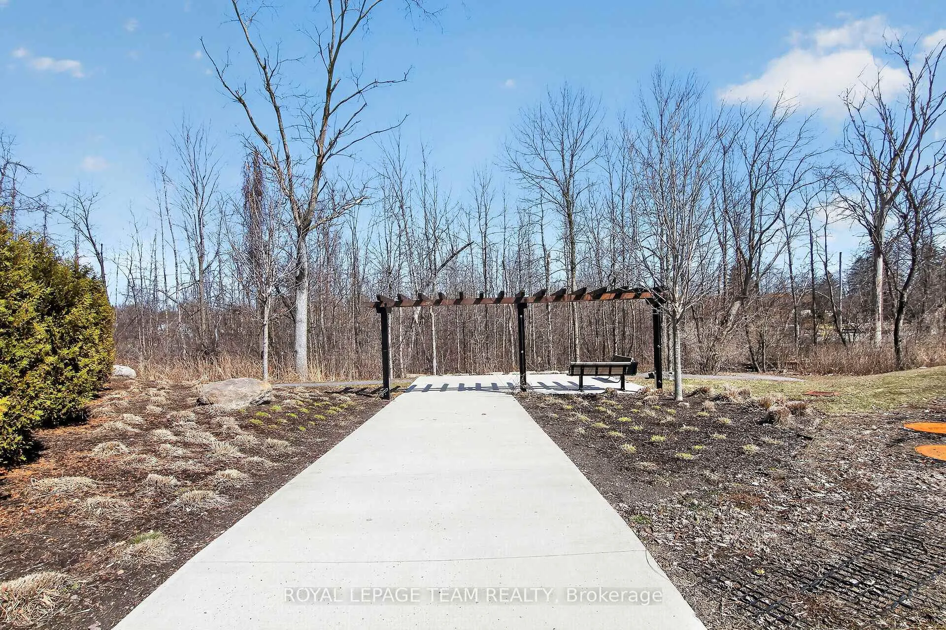 Photo 23 of 884 Artemis Circle, Ottawa, Manotick South to Roger Stevens — HOMEH