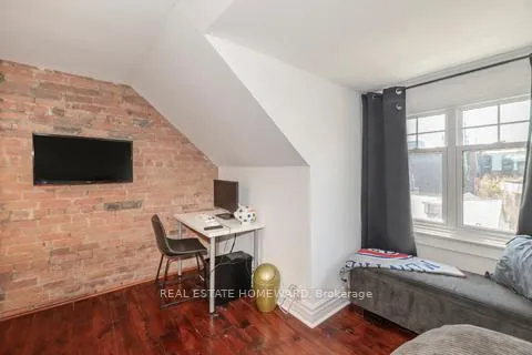 Photo 12 of 55 Devon Road, Toronto, East End-Danforth — HOMEH