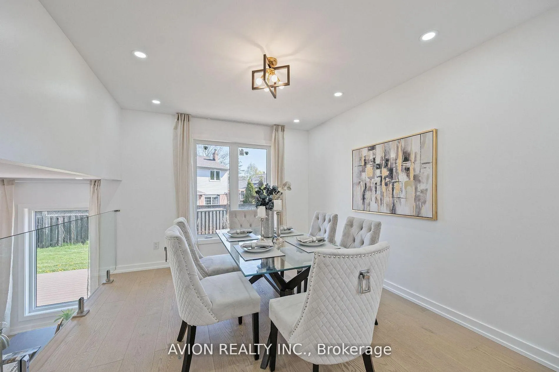 Photo 8 of 1397 Highgate Court, Oakville, Falgarwood — HOMEH
