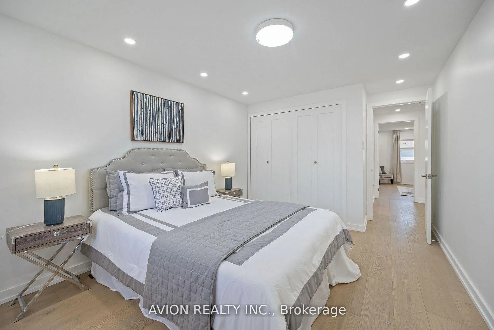 Photo 26 of 1397 Highgate Court, Oakville, Falgarwood — HOMEH