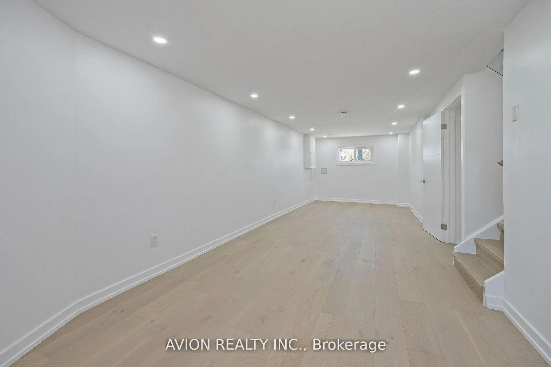 Photo 28 of 1397 Highgate Court, Oakville, Falgarwood — HOMEH