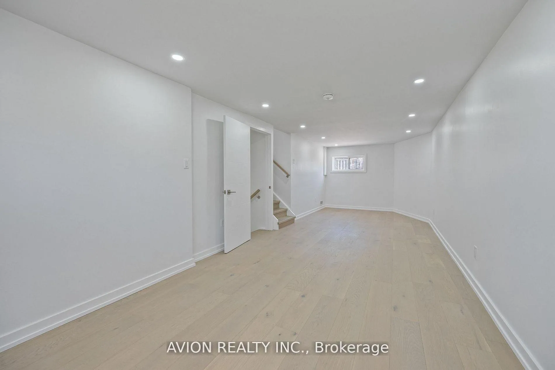Photo 29 of 1397 Highgate Court, Oakville, Falgarwood — HOMEH