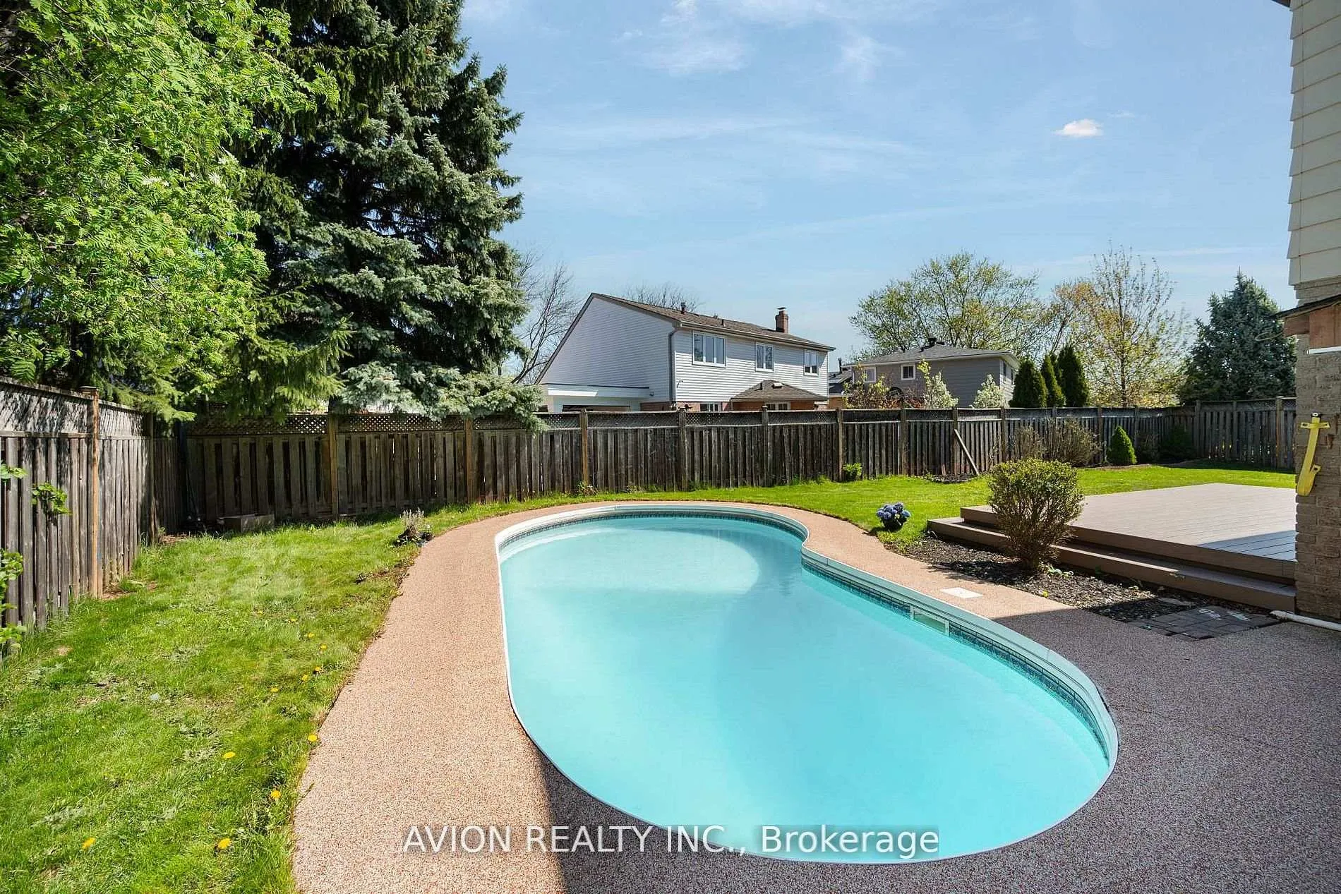 Photo 35 of 1397 Highgate Court, Oakville, Falgarwood — HOMEH