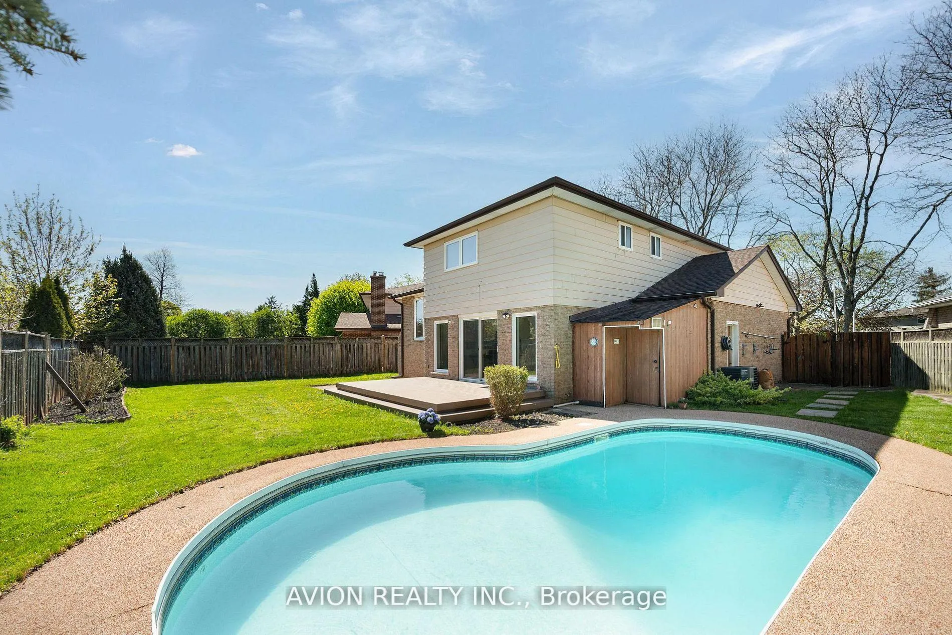 Photo 36 of 1397 Highgate Court, Oakville, Falgarwood — HOMEH