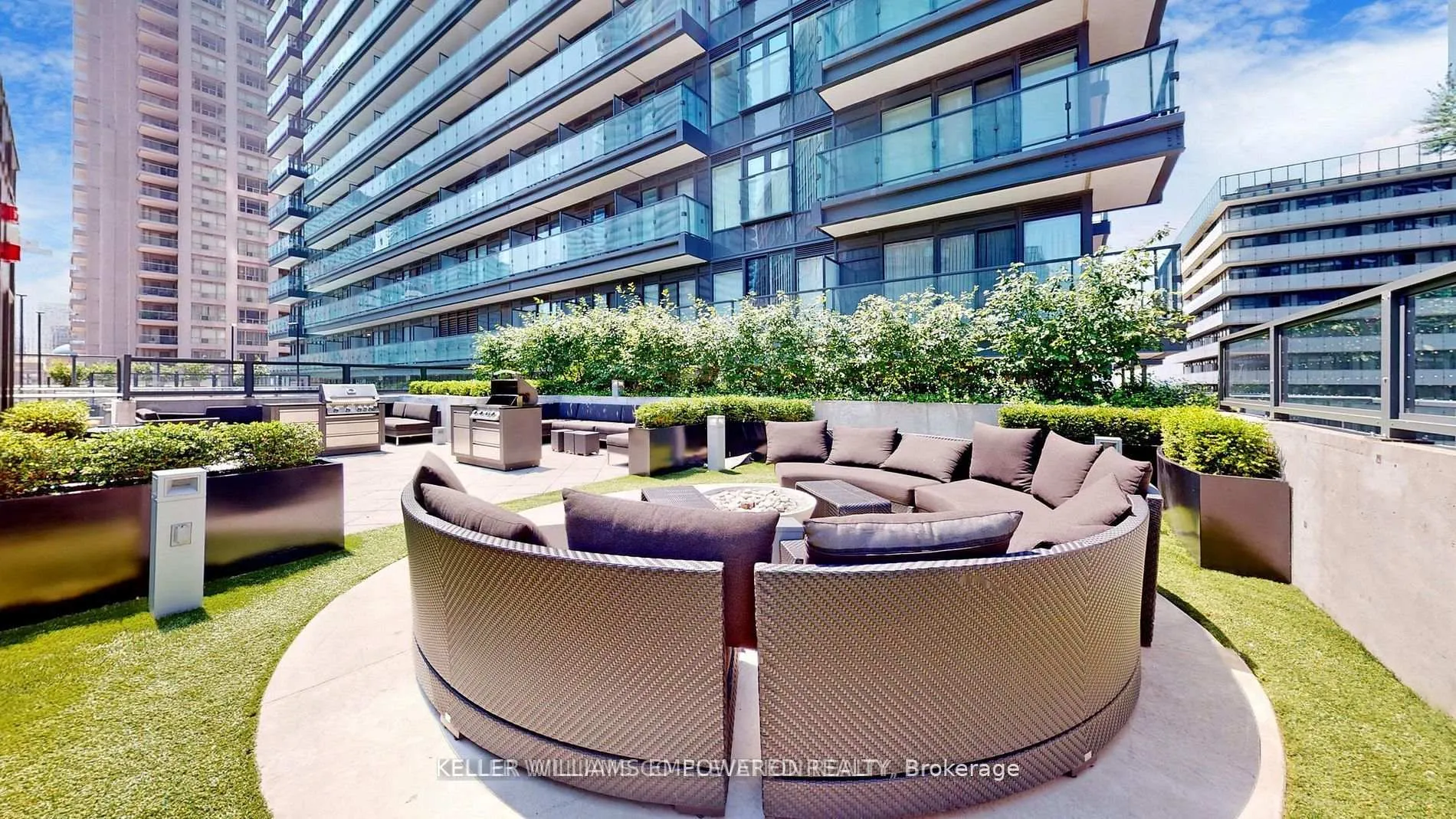 Photo 24 of Unit R507, 31 Phipps Street, Toronto, Bay Street Corridor — HOMEH