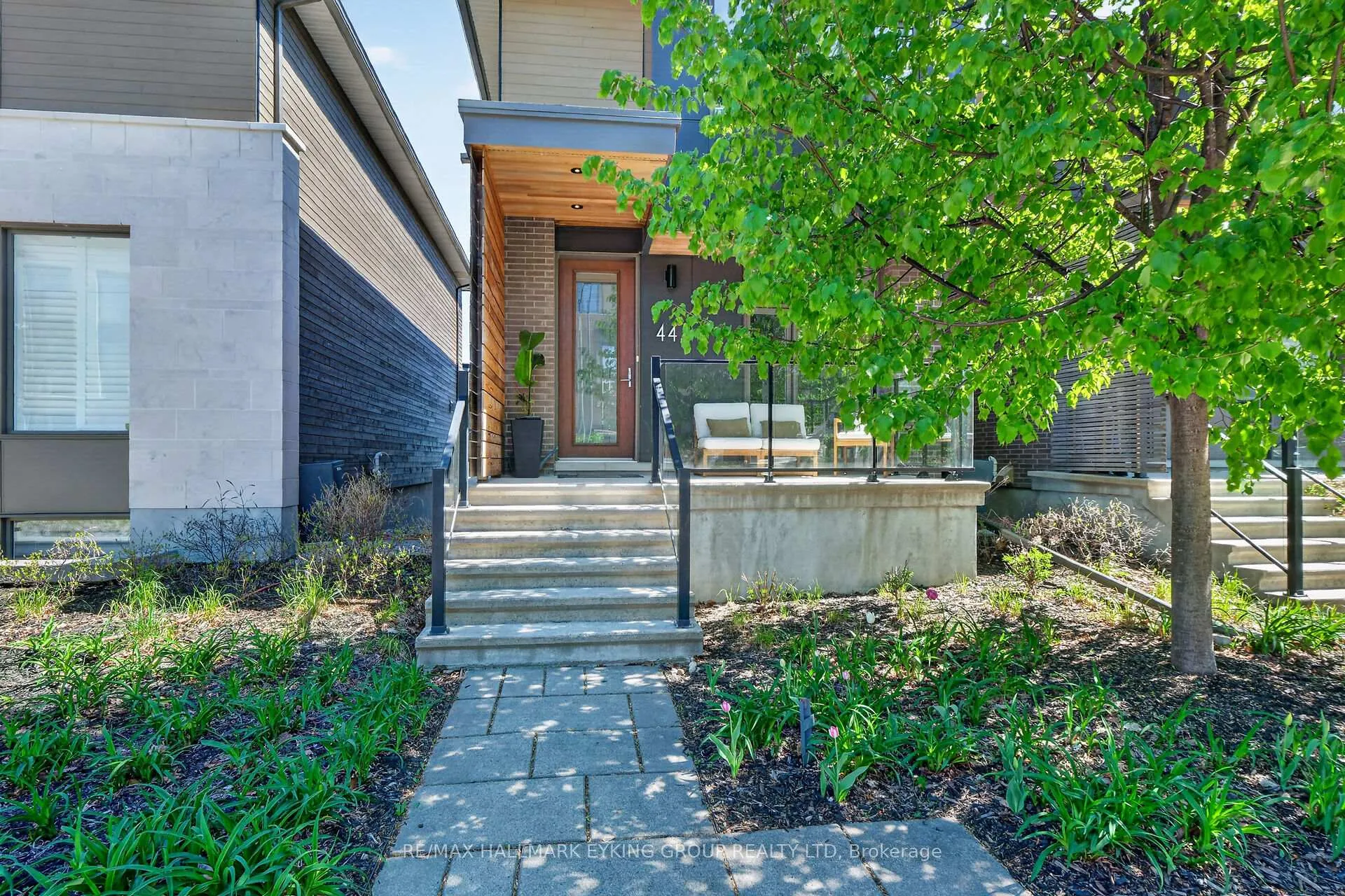Photo 3 of 44 Telmon Street, Ottawa, Ottawa East — HOMEH