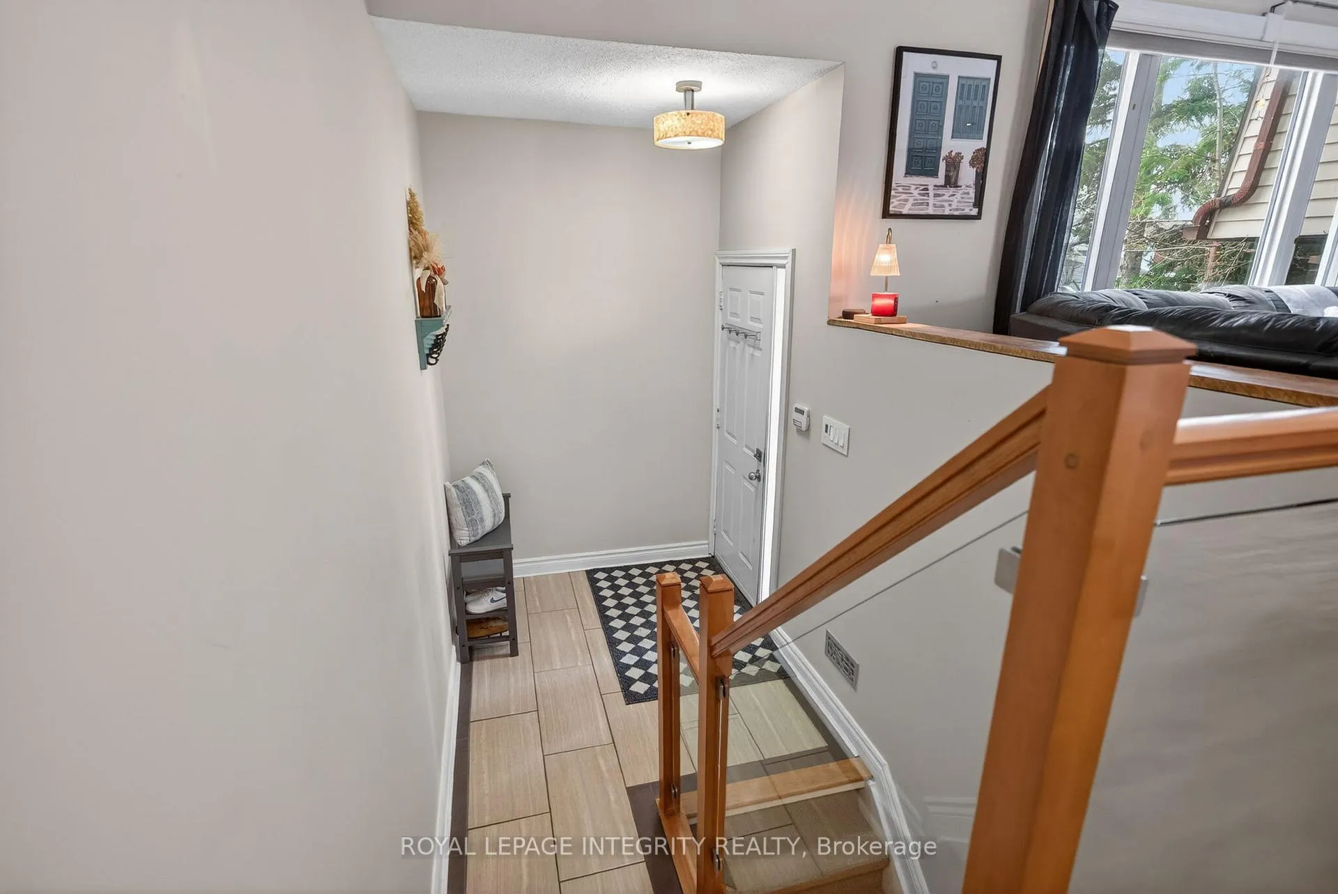 Photo 2 of 24 Westcliffe Road, Ottawa, Westcliffe Estates — HOMEH