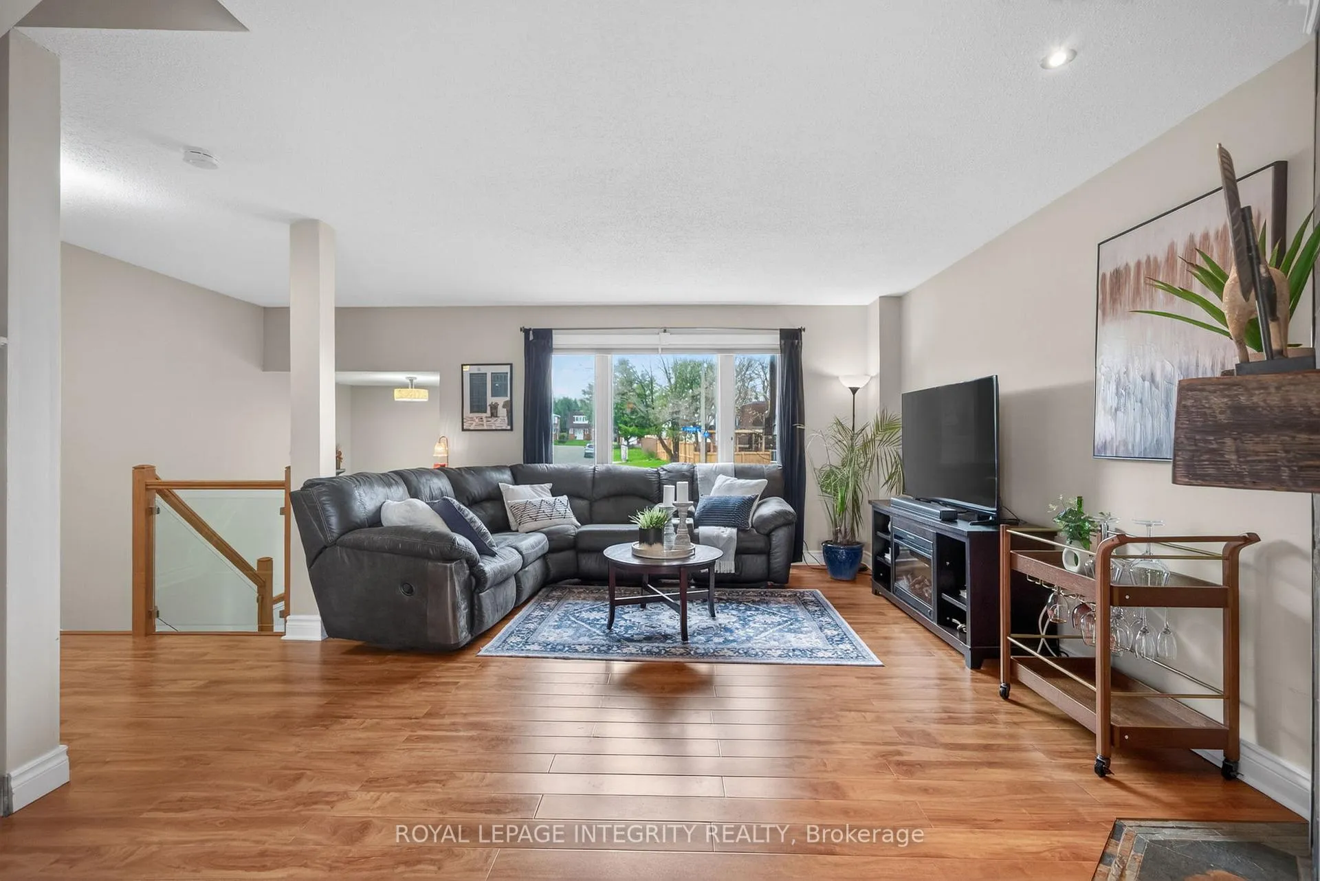 Photo 5 of 24 Westcliffe Road, Ottawa, Westcliffe Estates — HOMEH