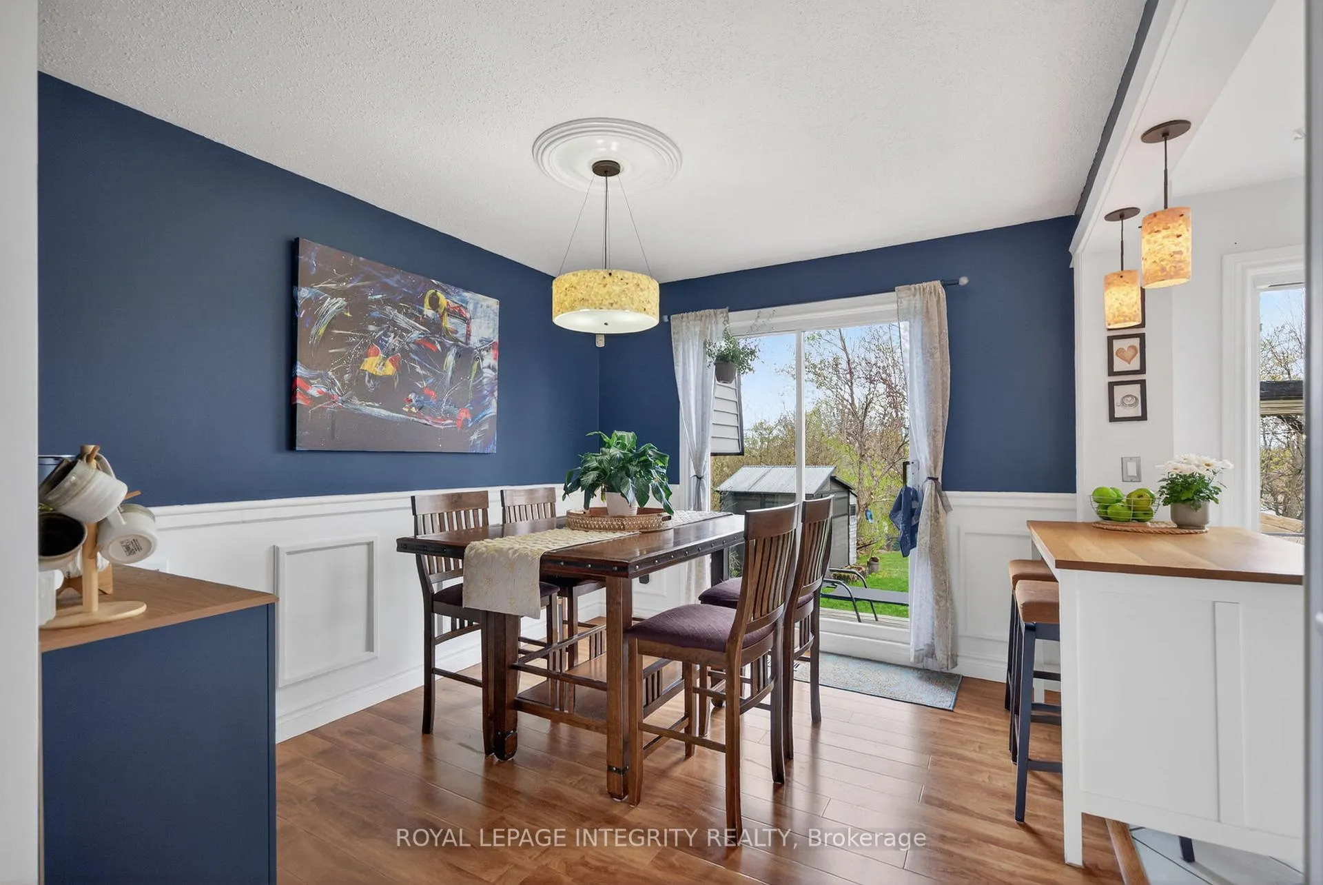Photo 10 of 24 Westcliffe Road, Ottawa, Westcliffe Estates — HOMEH