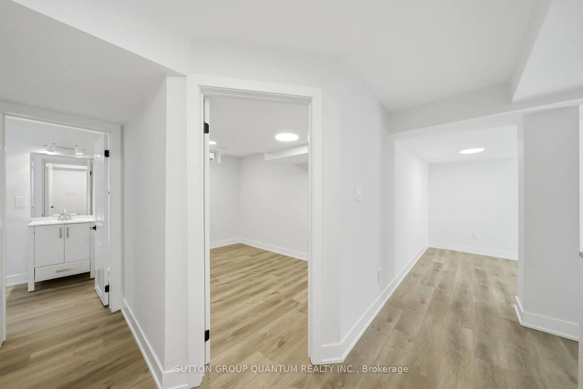 Photo 12 of Unit basement, 2529 Cavendish Drive, Burlington, Brant Hills — HOMEH