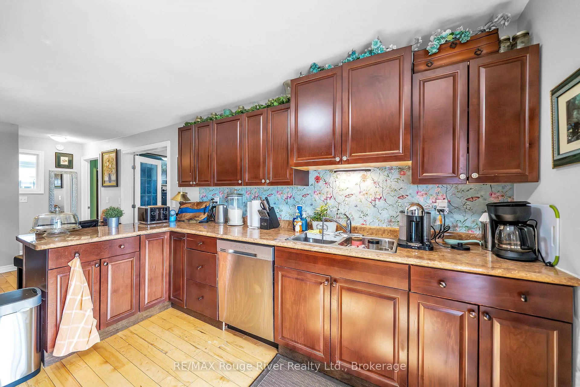 Photo 16 of 4502 Highway 2 Road, Clarington, Rural Clarington — HOMEH