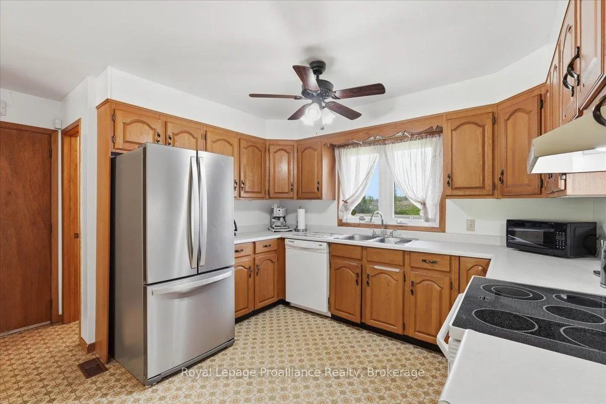 Photo 13 of 1302 Wingfield Road, Stirling-Rawdon, Rawdon Ward — HOMEH