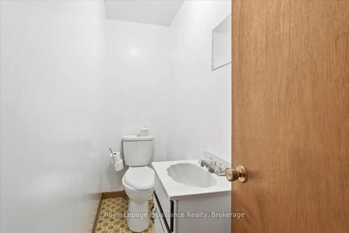 Photo 15 of 1302 Wingfield Road, Stirling-Rawdon, Rawdon Ward — HOMEH
