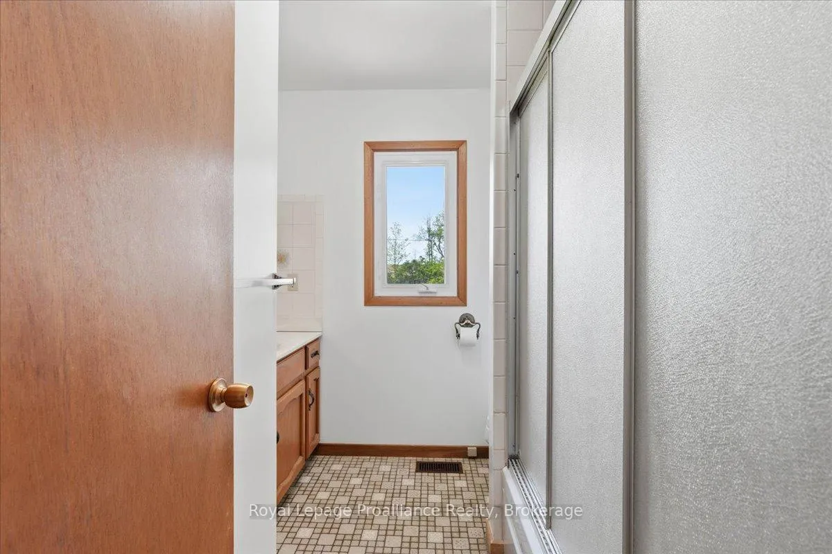 Photo 16 of 1302 Wingfield Road, Stirling-Rawdon, Rawdon Ward — HOMEH