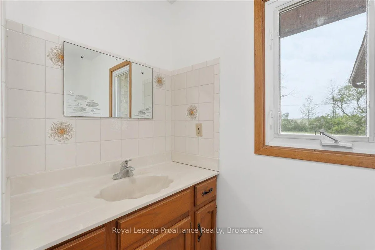Photo 17 of 1302 Wingfield Road, Stirling-Rawdon, Rawdon Ward — HOMEH