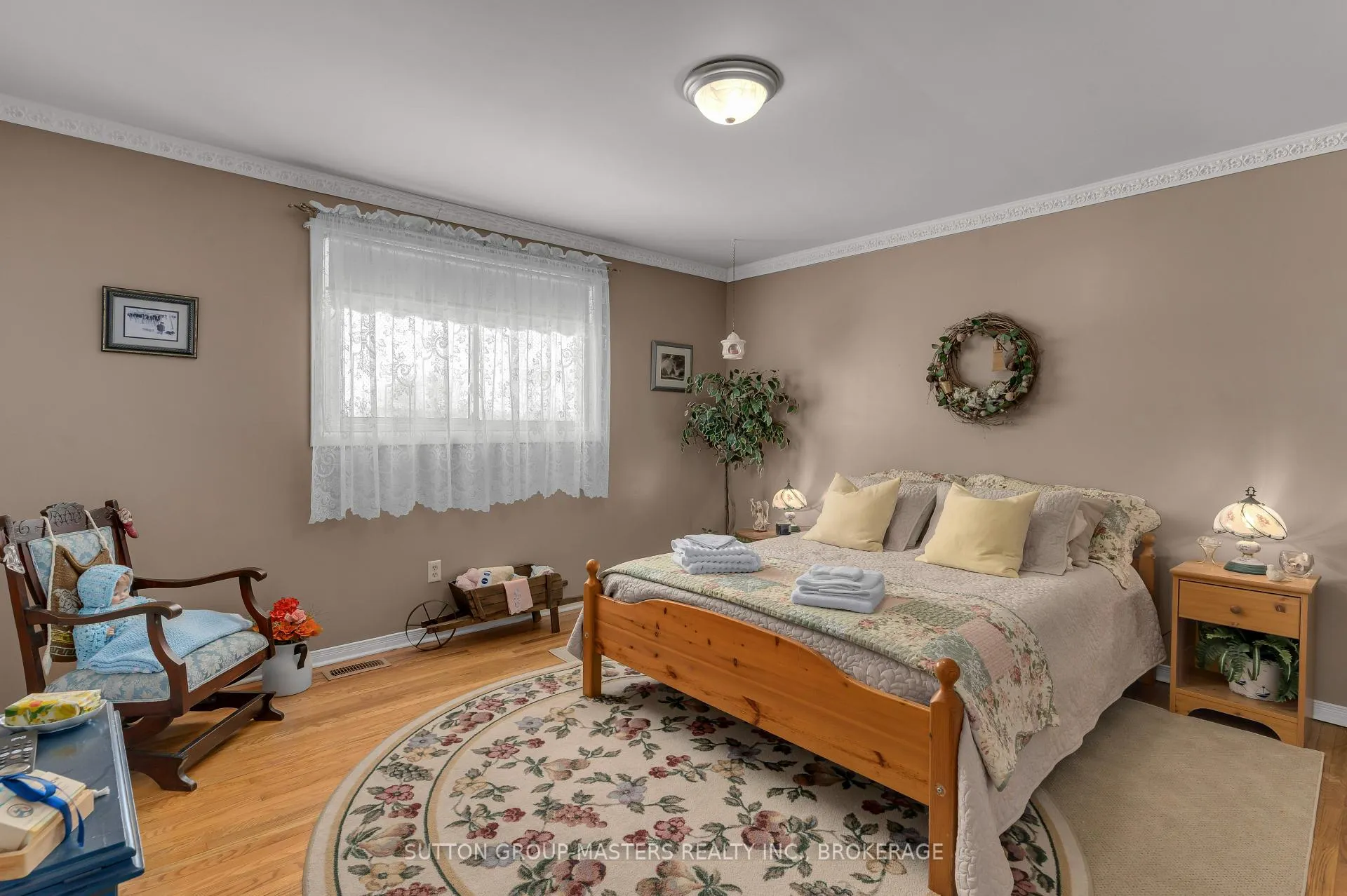 Photo 21 of 1104 Sidney Street N, Belleville, Thurlow Ward — HOMEH
