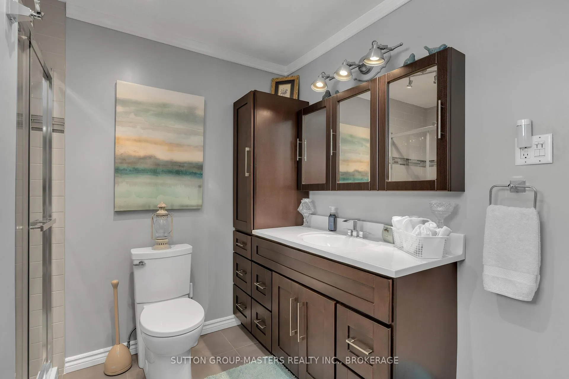 Photo 26 of 1104 Sidney Street N, Belleville, Thurlow Ward — HOMEH