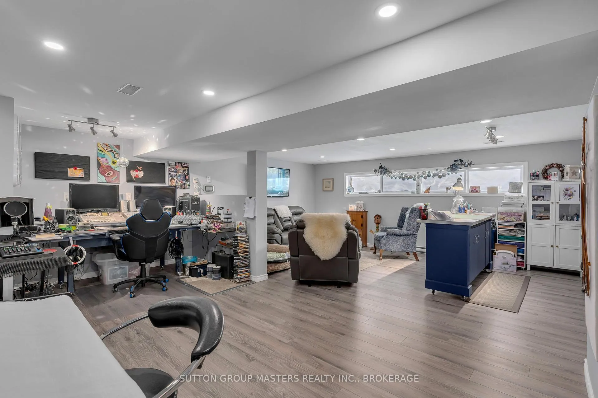 Photo 34 of 1104 Sidney Street N, Belleville, Thurlow Ward — HOMEH