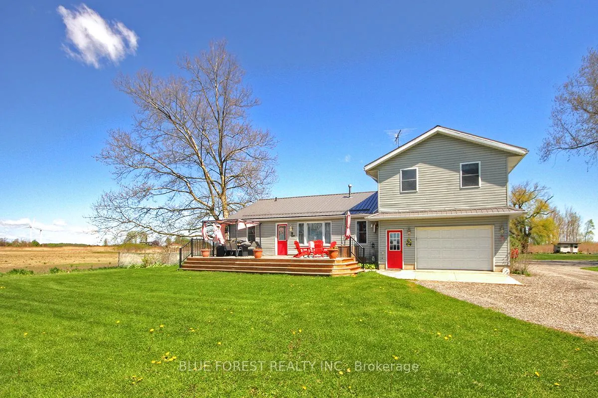 Photo 3 of 18487 Raglan Road, Chatham-Kent, Blenheim — HOMEH