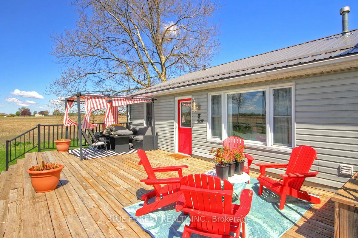 Photo 6 of 18487 Raglan Road, Chatham-Kent, Blenheim — HOMEH