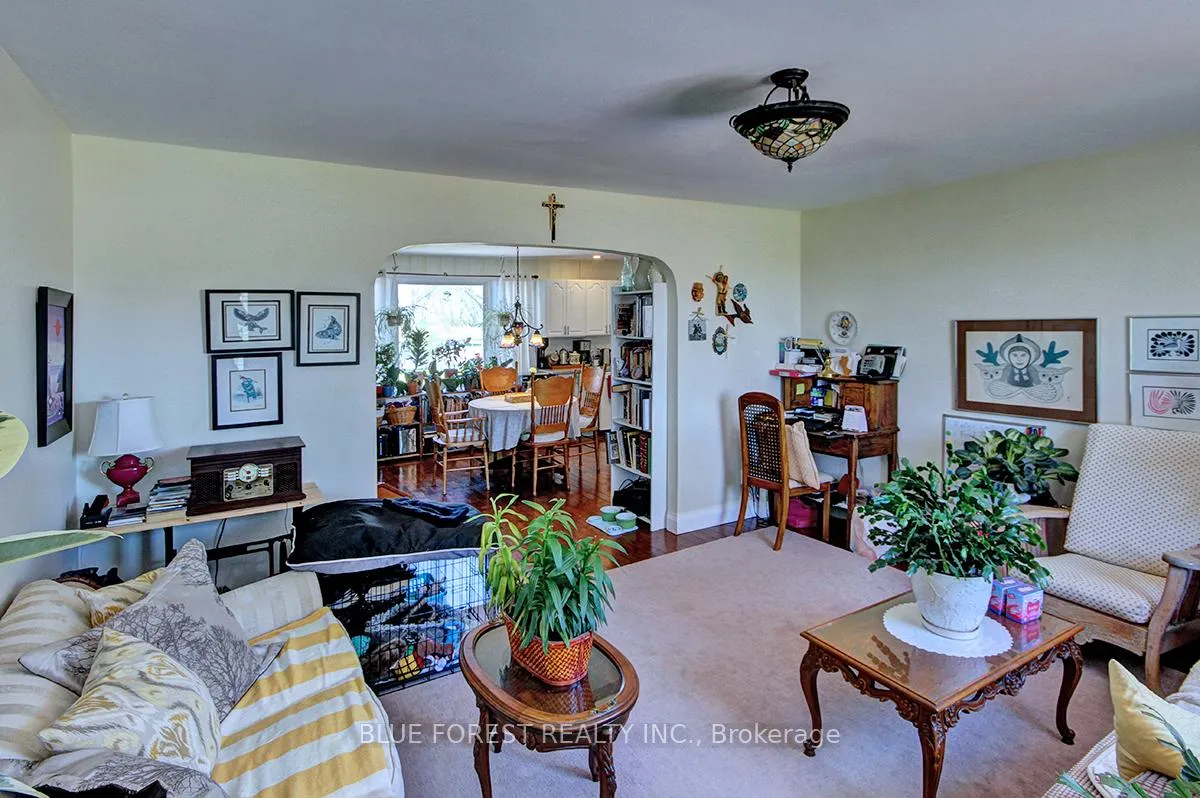 Photo 8 of 18487 Raglan Road, Chatham-Kent, Blenheim — HOMEH