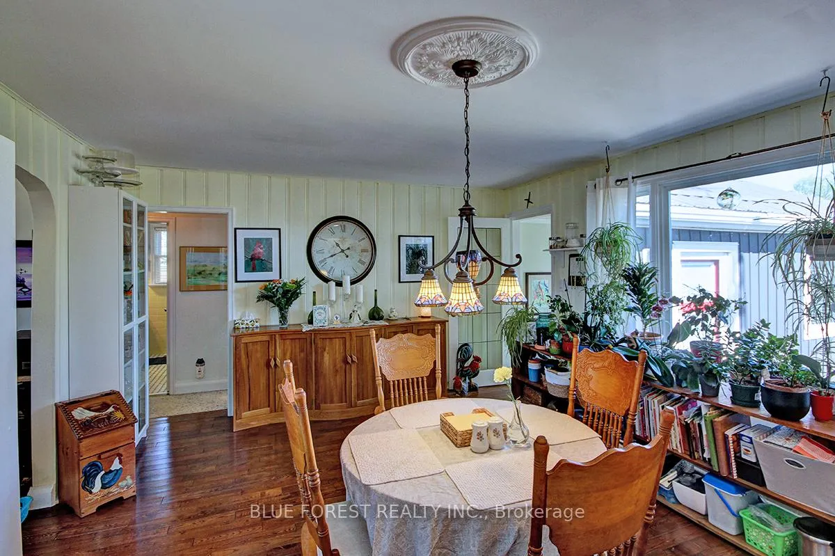Photo 11 of 18487 Raglan Road, Chatham-Kent, Blenheim — HOMEH