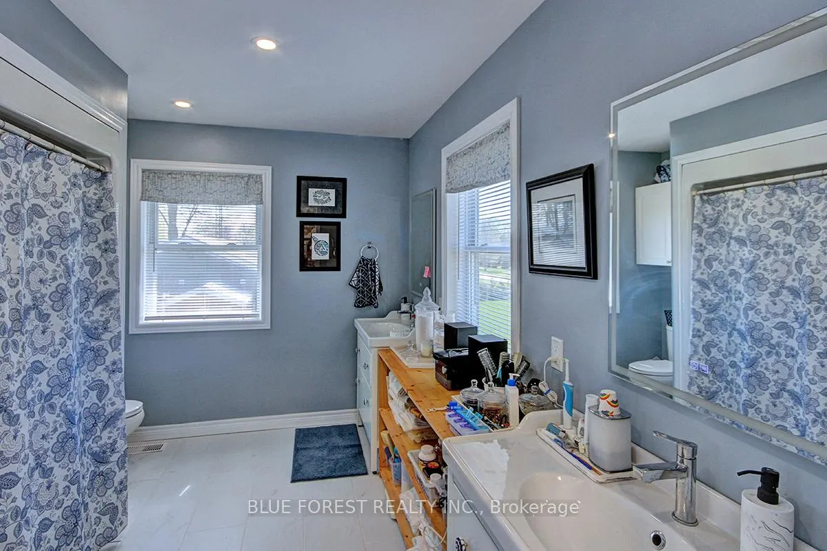 Photo 26 of 18487 Raglan Road, Chatham-Kent, Blenheim — HOMEH