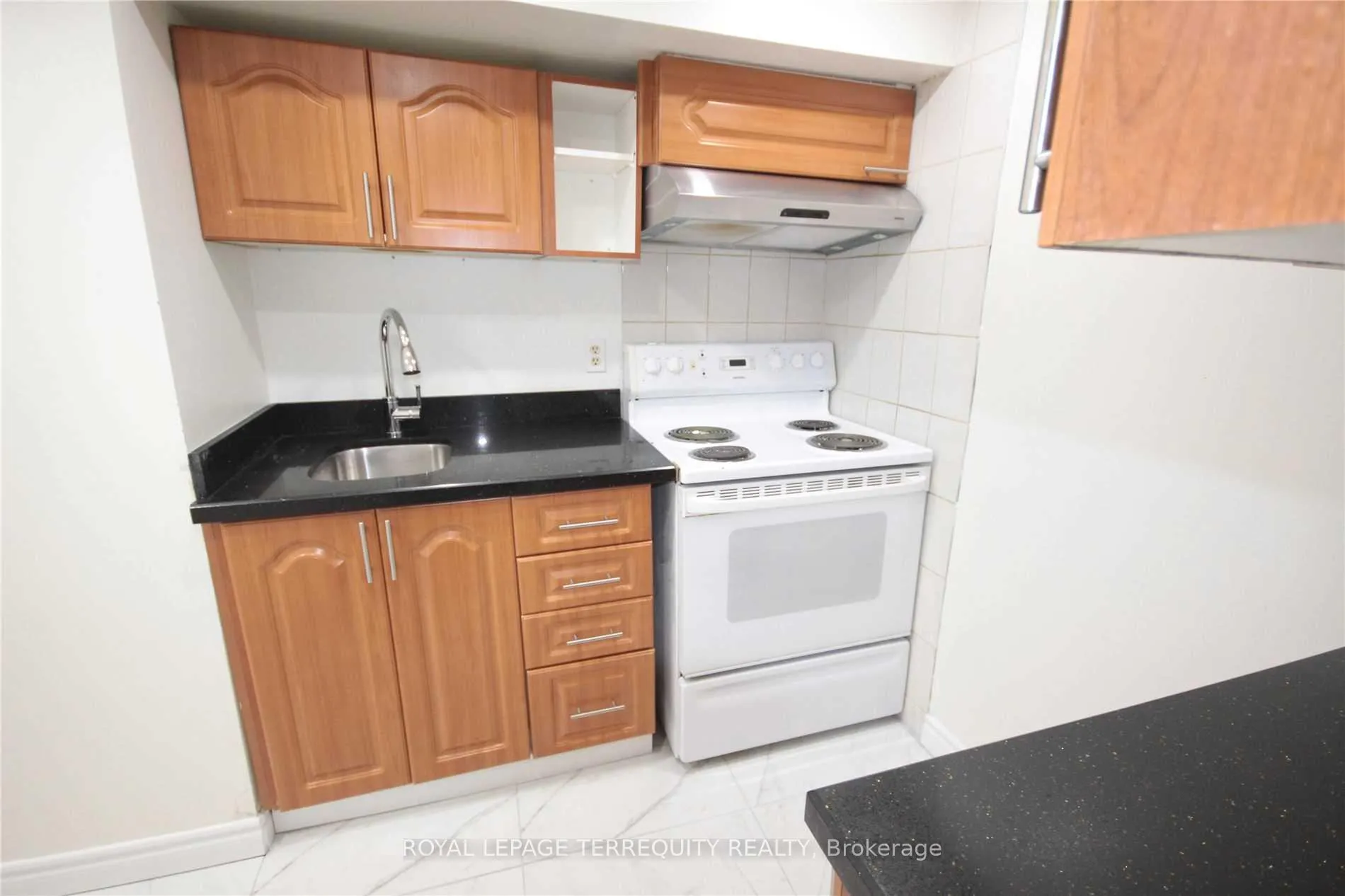 Photo 8 of Unit BSMNT, 111 Caronia Square, Scarborough, Malvern — HOMEH