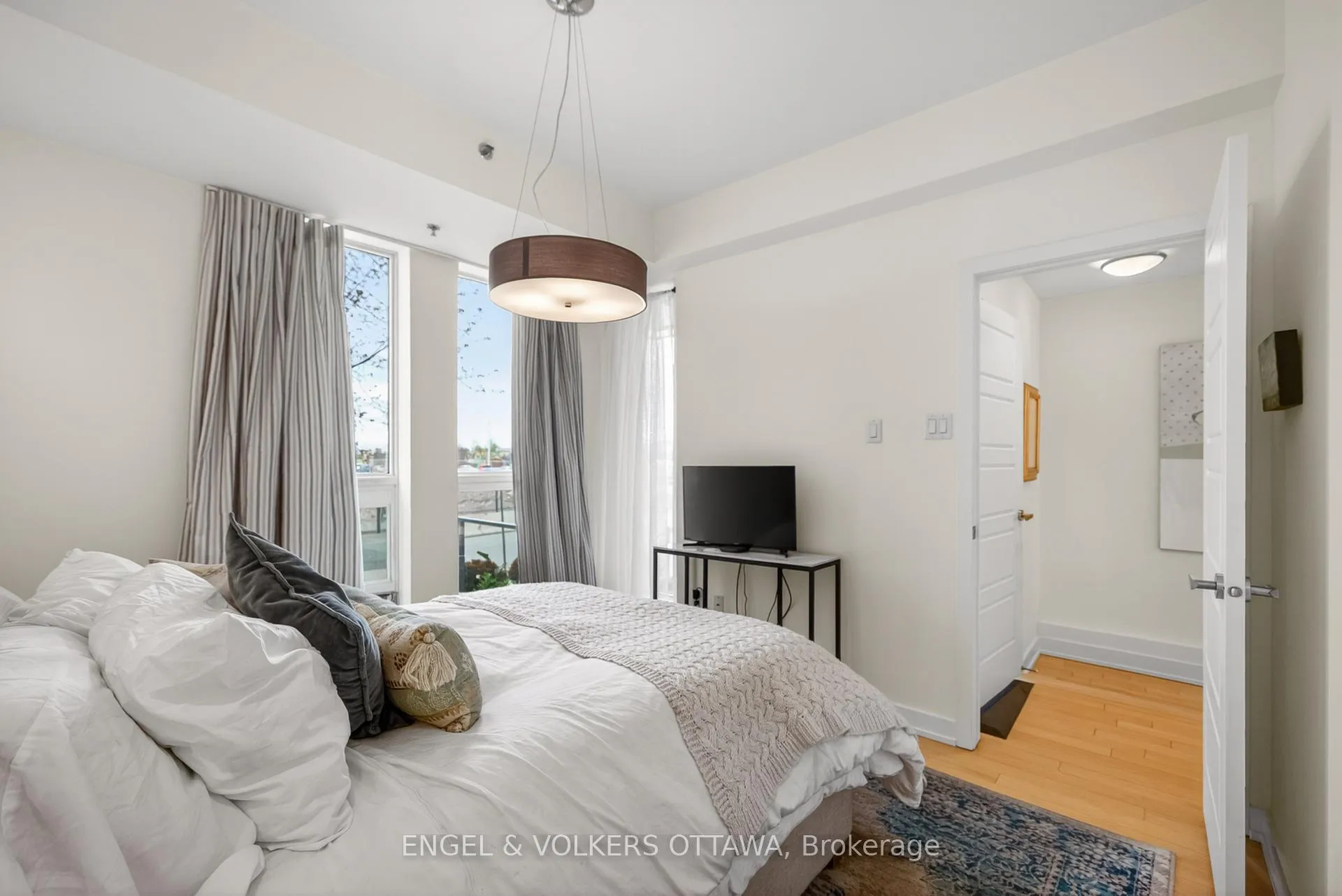 Photo 25 of Unit 110, 300 Lett Street, Ottawa, West Centre Town — HOMEH